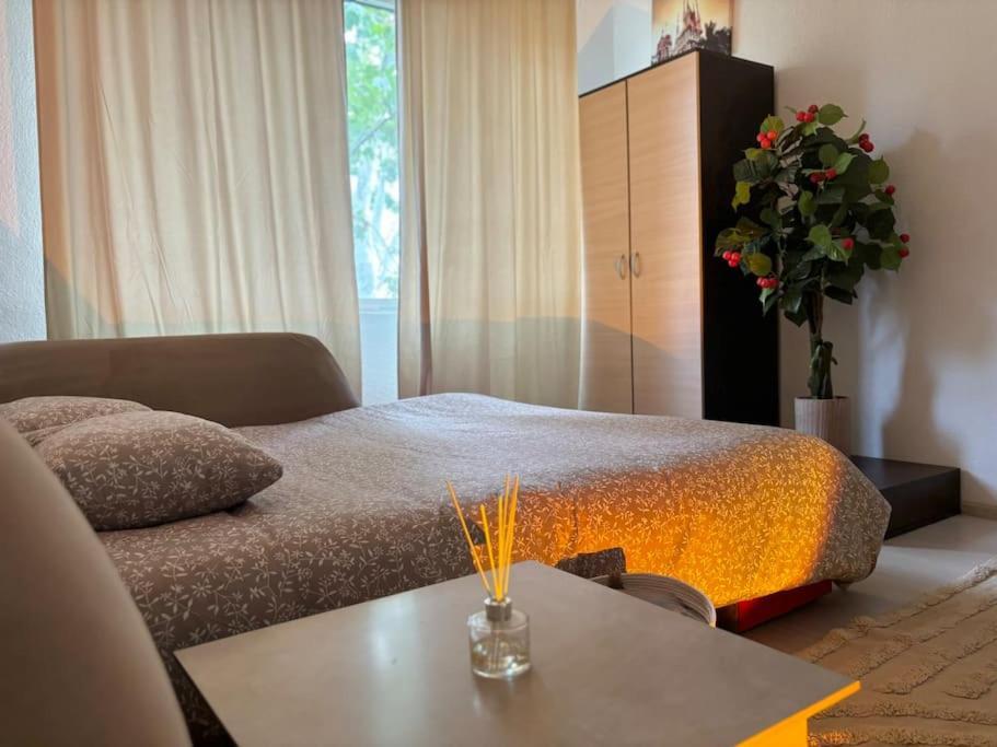 Deluxe Plovdiv Apartment Bagian luar foto